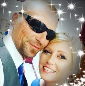 Meet your Posher, Derek